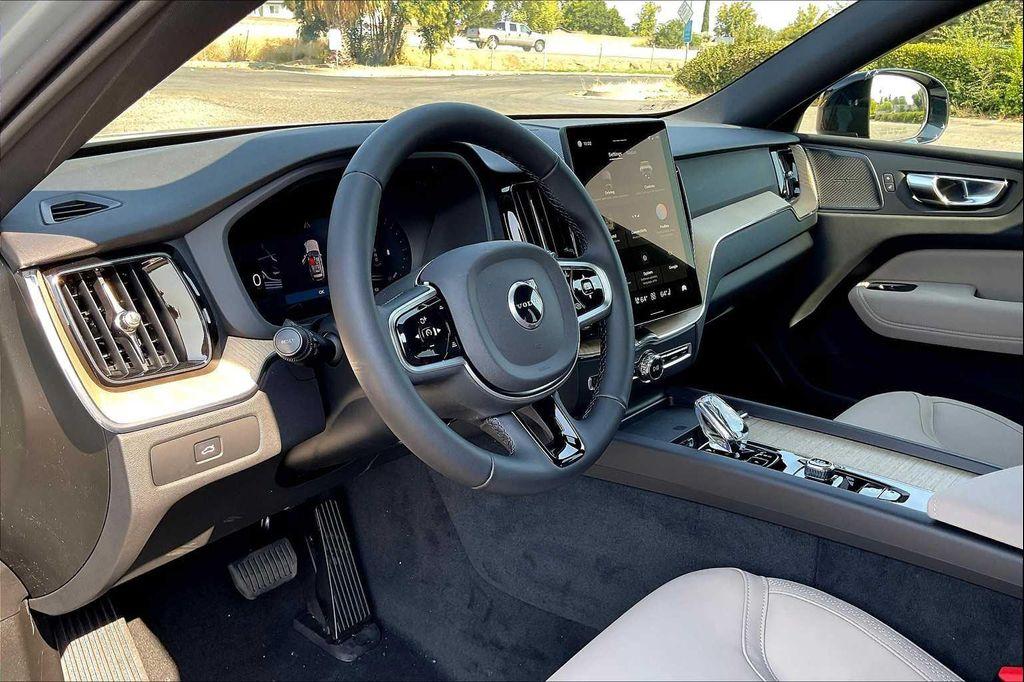 new 2026 Volvo XC60 car, priced at $59,375