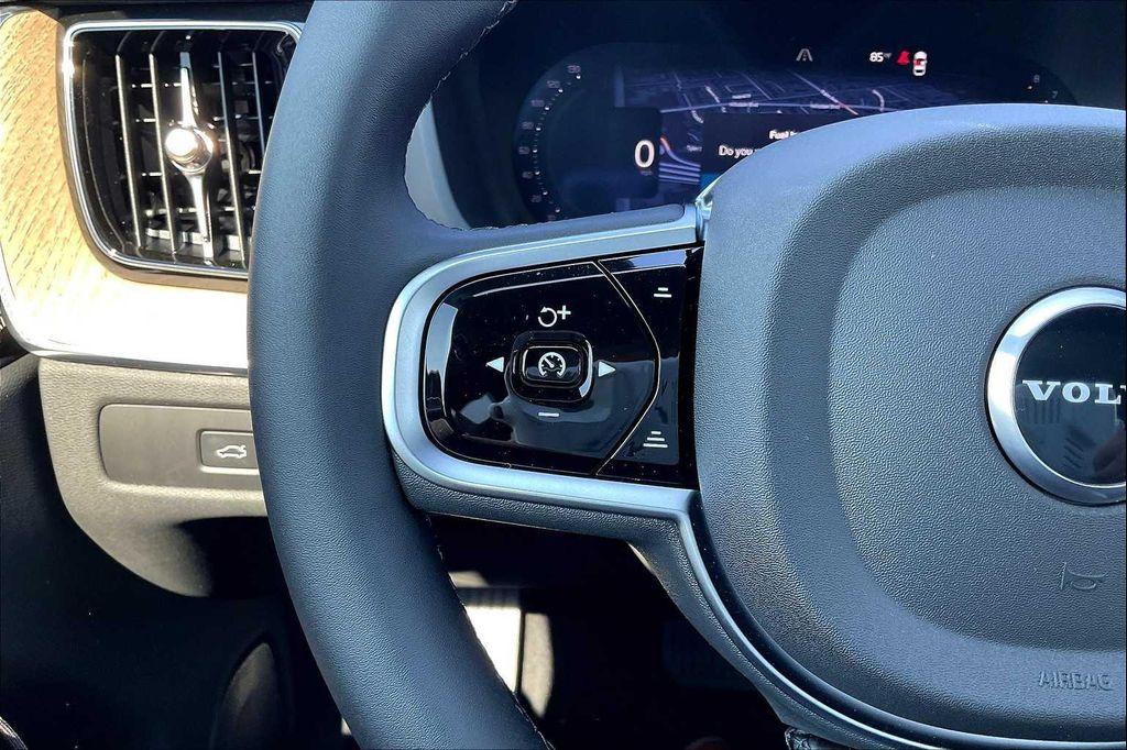 new 2026 Volvo XC60 car, priced at $59,375