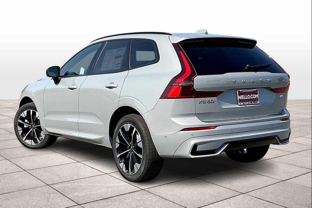 new 2026 Volvo XC60 car, priced at $59,375