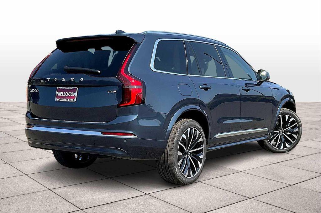 new 2026 Volvo XC90 Plug-In Hybrid car, priced at $85,625