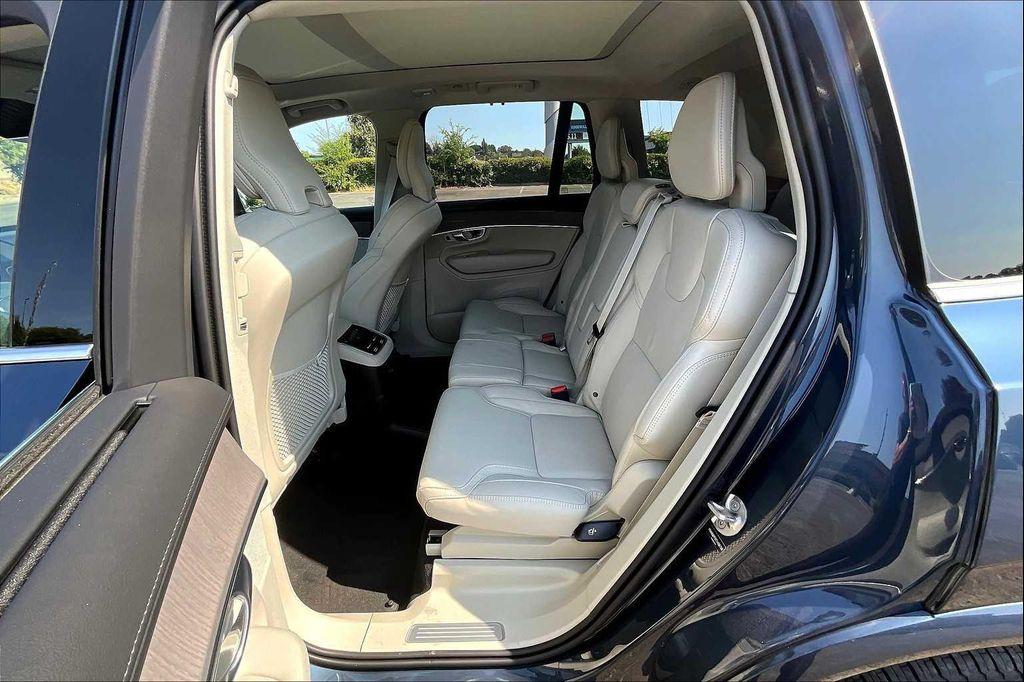 new 2026 Volvo XC90 Plug-In Hybrid car, priced at $85,625