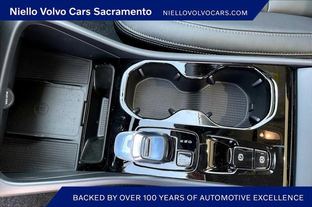 new 2025 Volvo XC40 car, priced at $48,335