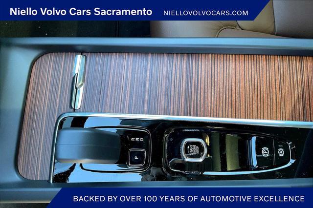 new 2025 Volvo XC60 car, priced at $52,643