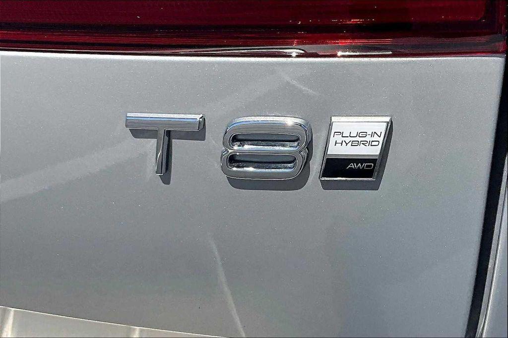 used 2025 Volvo XC60 Plug-In Hybrid car, priced at $52,075