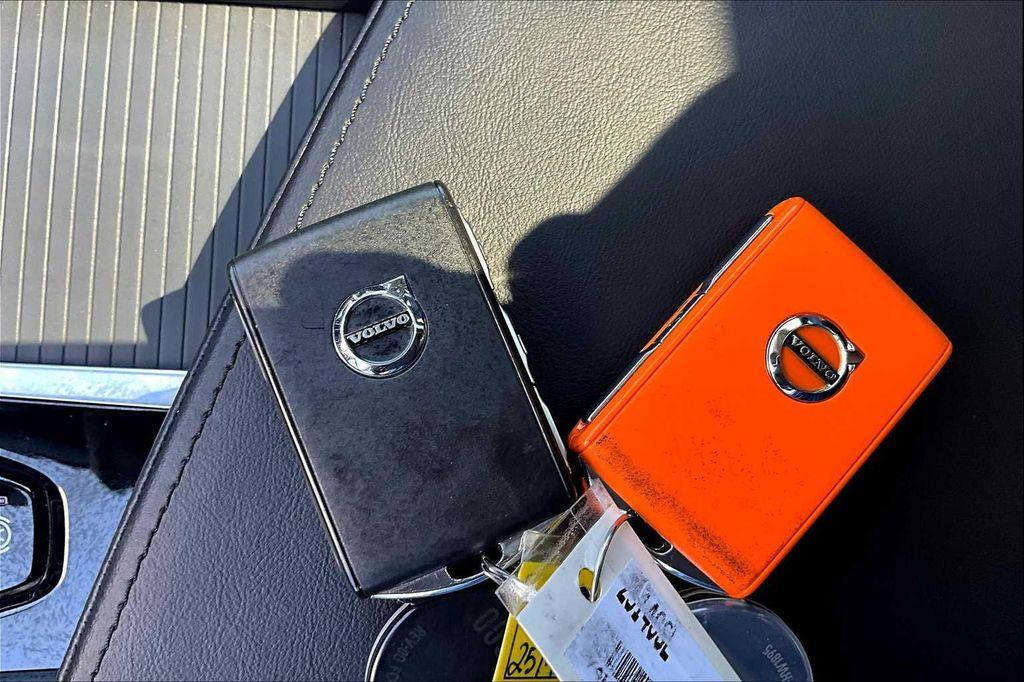 used 2025 Volvo XC60 Plug-In Hybrid car, priced at $52,075