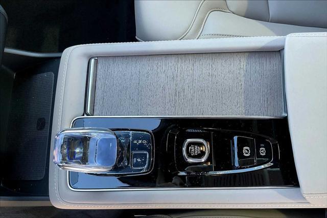 new 2025 Volvo XC90 car, priced at $62,265