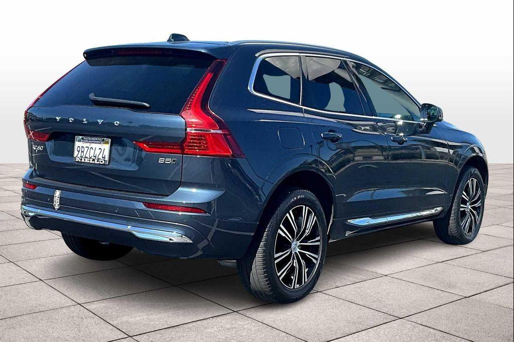 used 2022 Volvo XC60 car, priced at $36,100