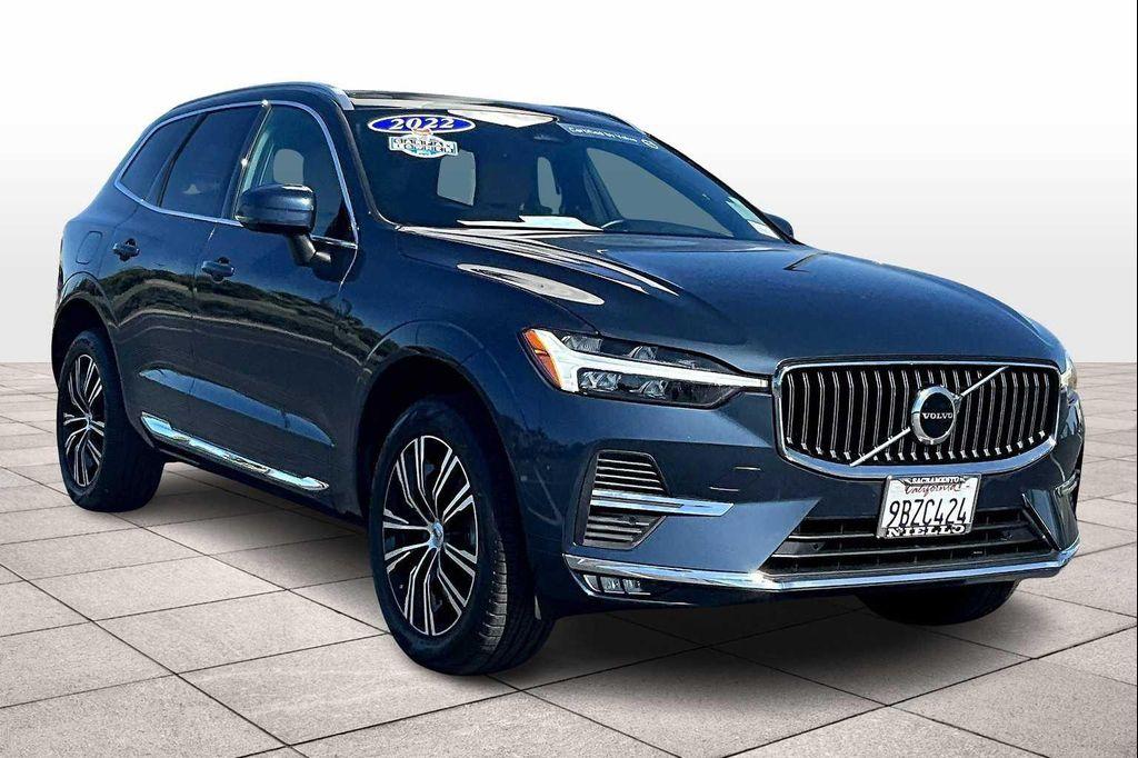 used 2022 Volvo XC60 car, priced at $36,100