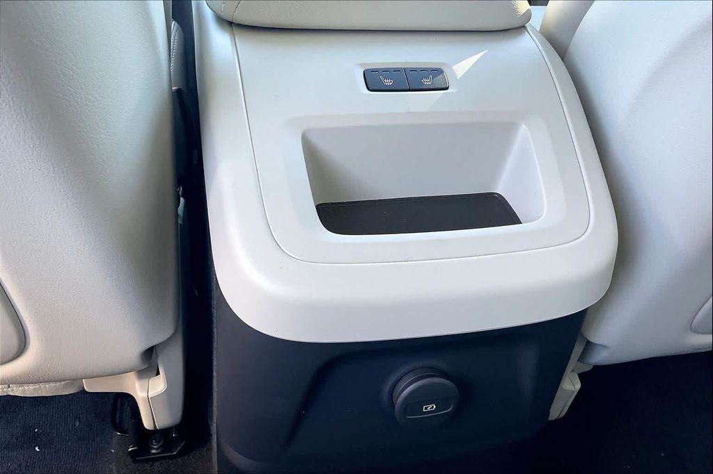 new 2026 Volvo XC60 Plug-In Hybrid car, priced at $75,235