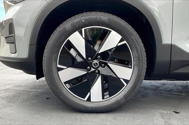 new 2025 Volvo EX40 car, priced at $56,545