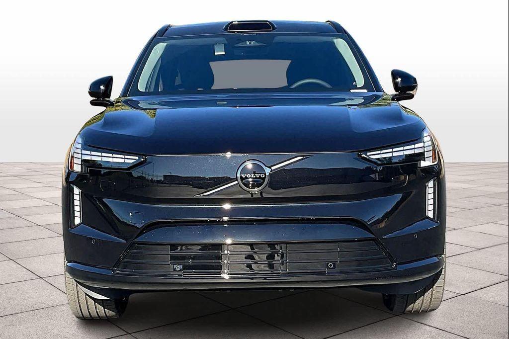 new 2025 Volvo EX90 car, priced at $88,825
