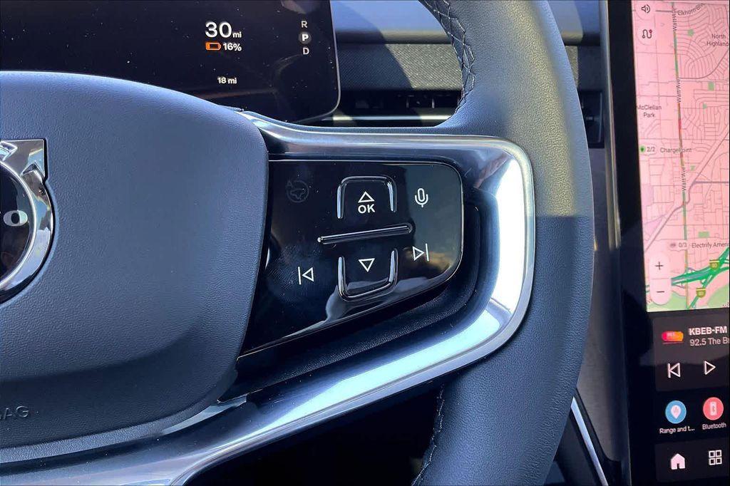 new 2025 Volvo EX90 car, priced at $88,825