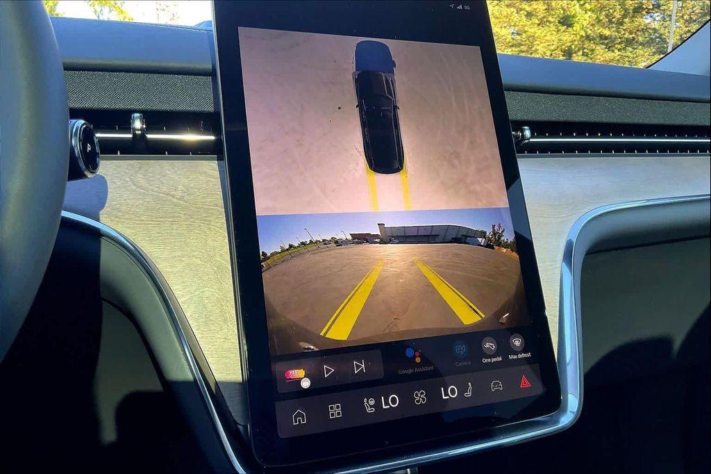 new 2025 Volvo EX90 car, priced at $88,825