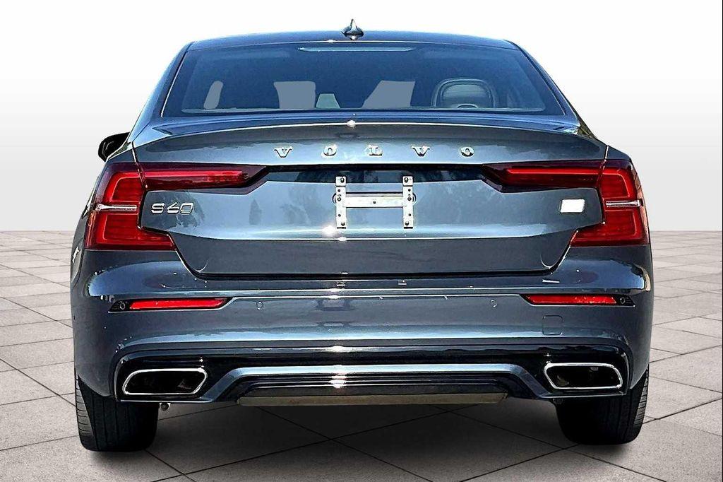 used 2022 Volvo S60 Recharge Plug-In Hybrid car, priced at $35,445