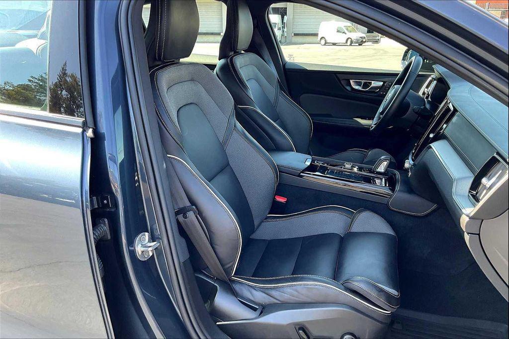 used 2022 Volvo S60 Recharge Plug-In Hybrid car, priced at $35,445