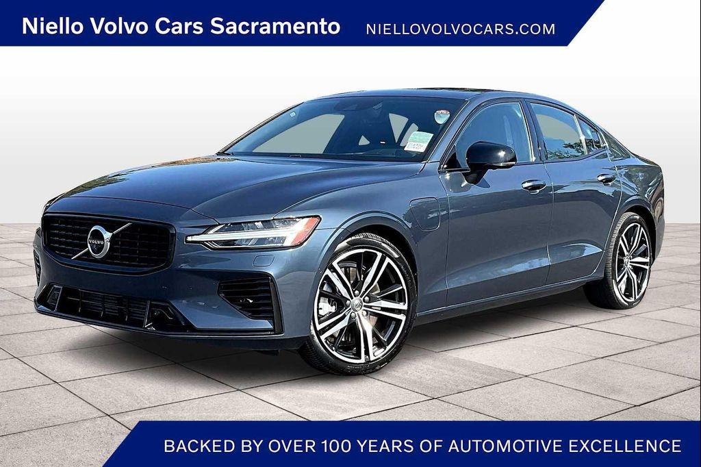 used 2022 Volvo S60 Recharge Plug-In Hybrid car, priced at $35,445