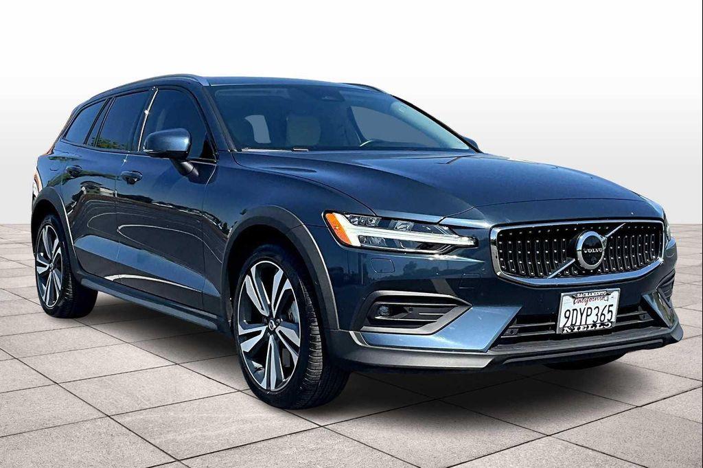 used 2023 Volvo V60 Cross Country car, priced at $40,897