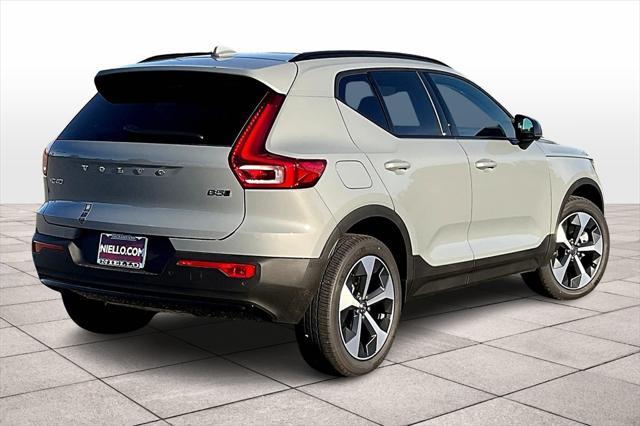 new 2025 Volvo XC40 car, priced at $48,315