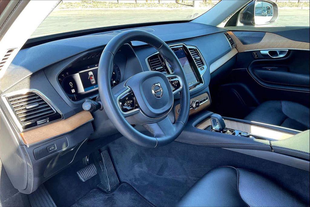 used 2023 Volvo XC90 car, priced at $41,560