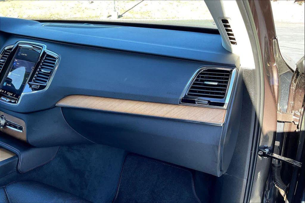 used 2023 Volvo XC90 car, priced at $41,560