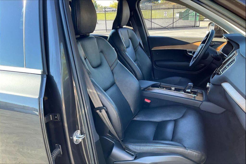 used 2023 Volvo XC90 car, priced at $41,560