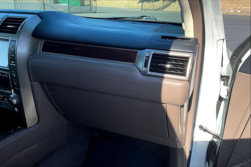 used 2014 Lexus GX 460 car, priced at $23,998