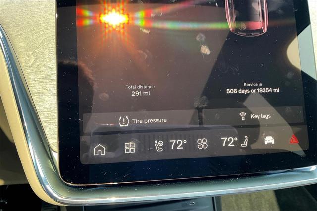 new 2025 Volvo EX90 car, priced at $95,140