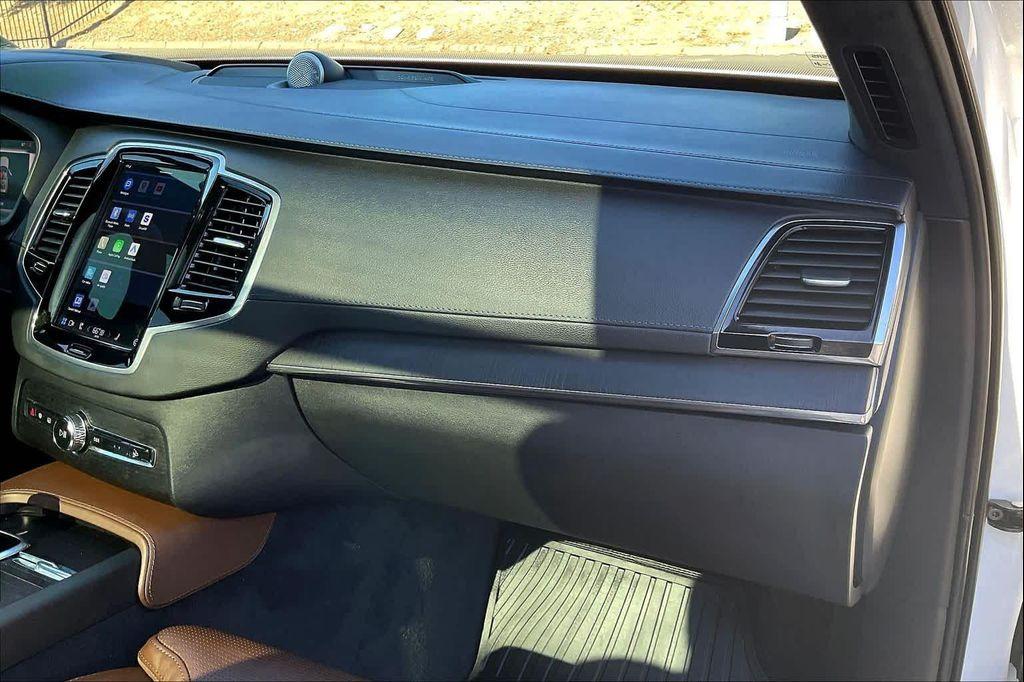 used 2024 Volvo XC90 Recharge Plug-In Hybrid car, priced at $54,465