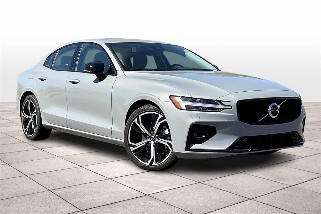 new 2024 Volvo S60 car, priced at $44,558