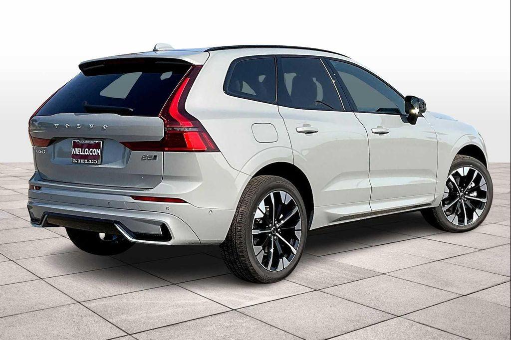 new 2026 Volvo XC60 car, priced at $58,200