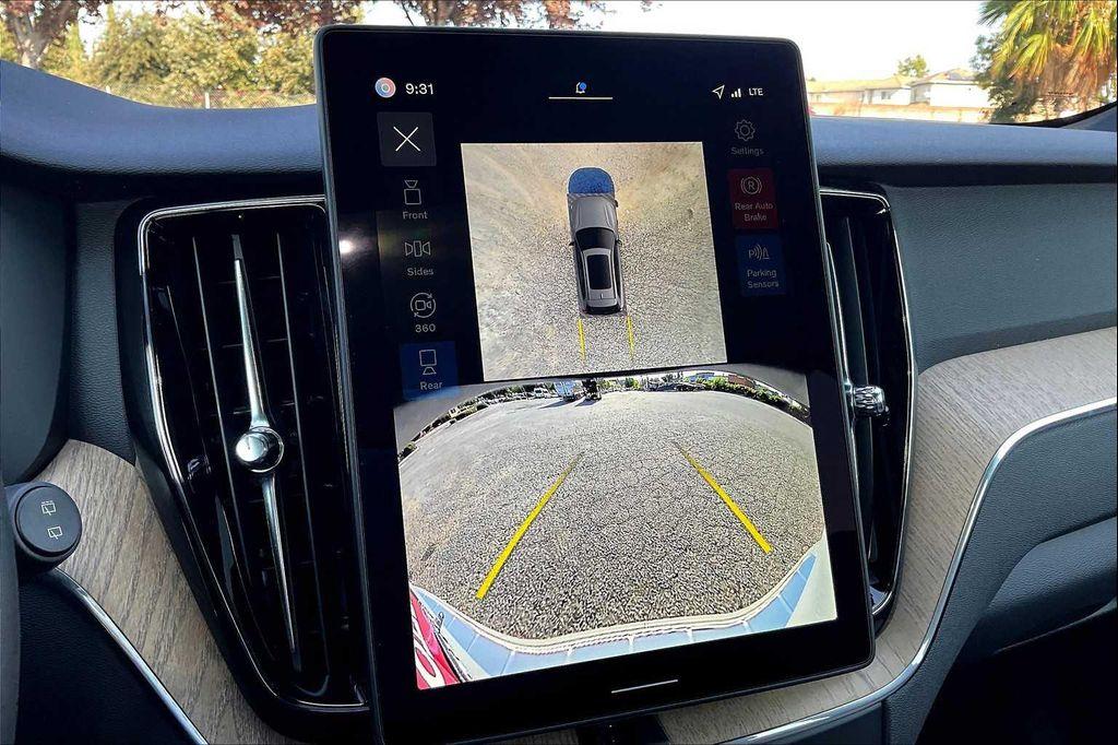 new 2026 Volvo XC60 car, priced at $58,200