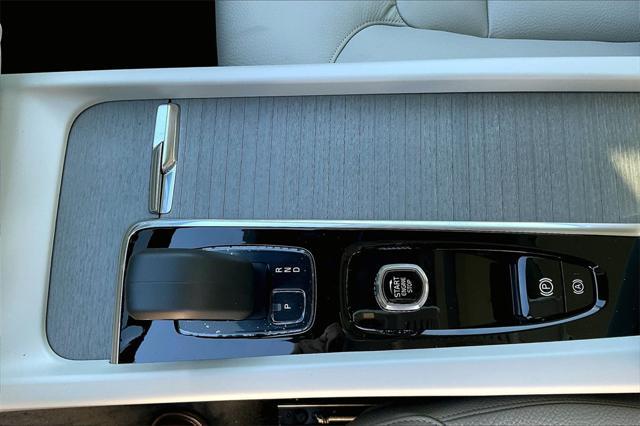 new 2025 Volvo XC60 Plug-In Hybrid car, priced at $66,235