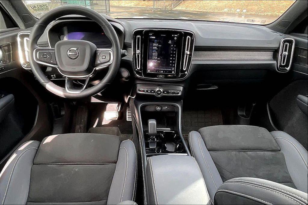 used 2022 Volvo XC40 Recharge Pure Electric car, priced at $28,498