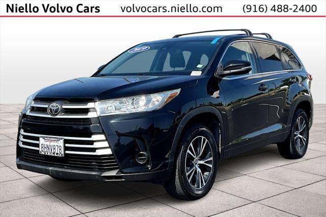used 2019 Toyota Highlander car, priced at $22,660
