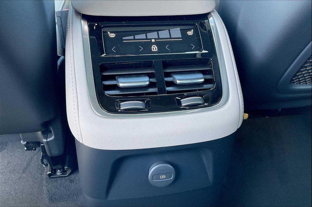 new 2026 Volvo XC90 Plug-In Hybrid car, priced at $81,875