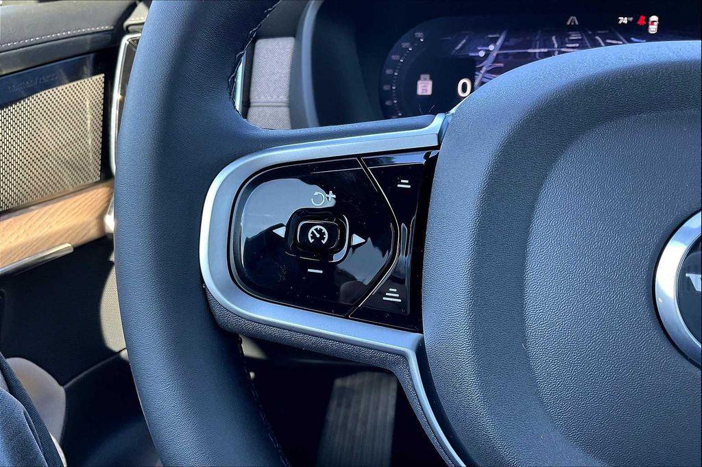 new 2026 Volvo XC90 Plug-In Hybrid car, priced at $81,875