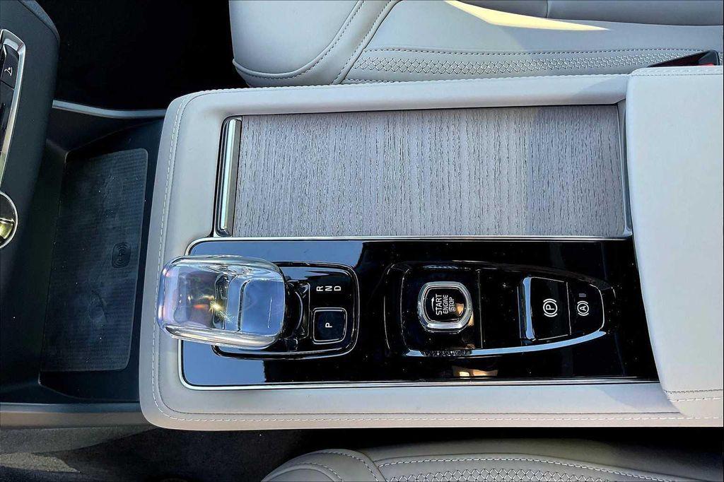 new 2026 Volvo XC90 Plug-In Hybrid car, priced at $81,875