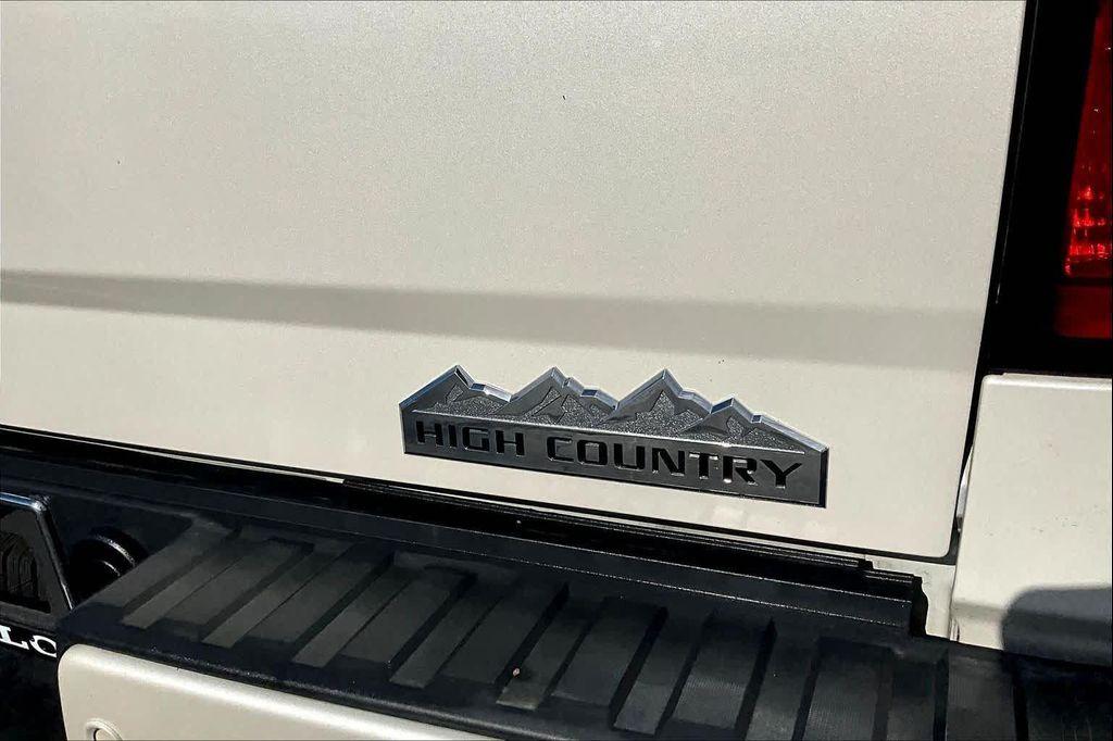 used 2014 Chevrolet Silverado 1500 car, priced at $23,880