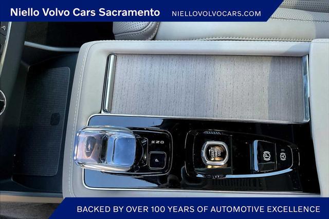 new 2025 Volvo XC90 Plug-In Hybrid car, priced at $84,325