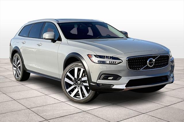 new 2025 Volvo V90 Cross Country car, priced at $64,525