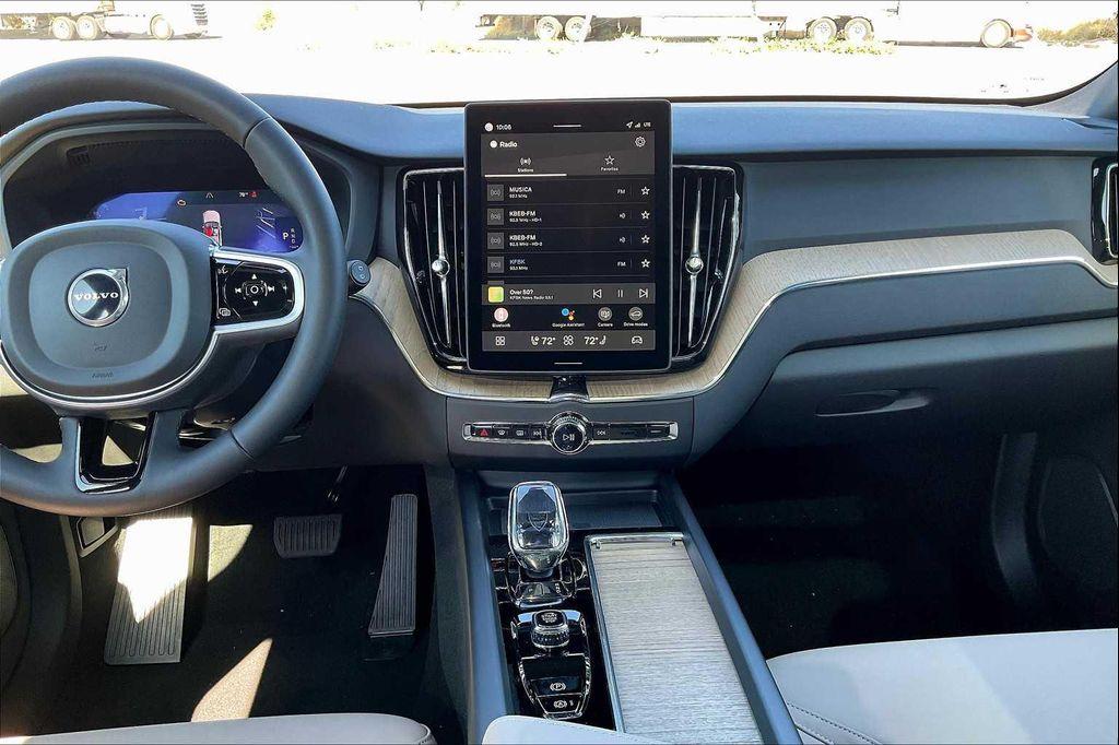 new 2026 Volvo XC60 car, priced at $57,985