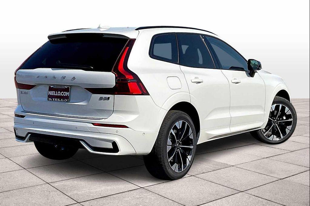 new 2026 Volvo XC60 car, priced at $59,375