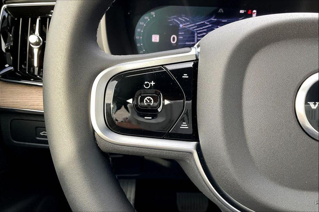 new 2026 Volvo XC90 car, priced at $76,230