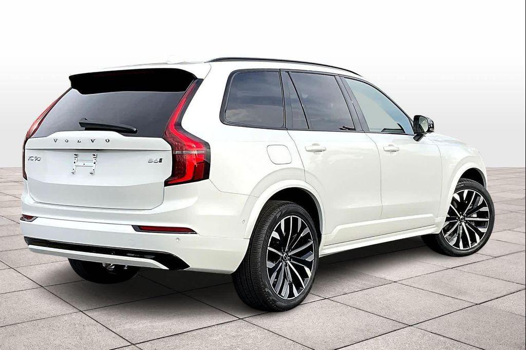 new 2026 Volvo XC90 car, priced at $76,230