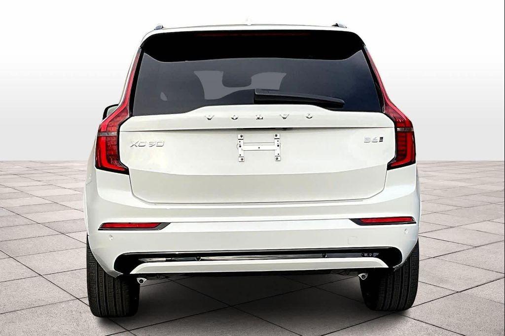 new 2026 Volvo XC90 car, priced at $76,230
