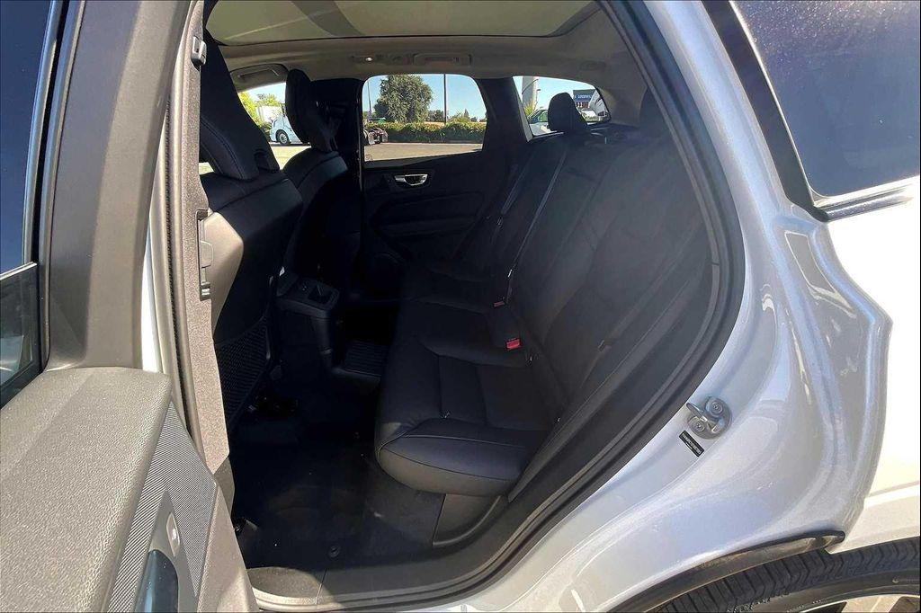 new 2025 Volvo XC60 Plug-In Hybrid car, priced at $68,825