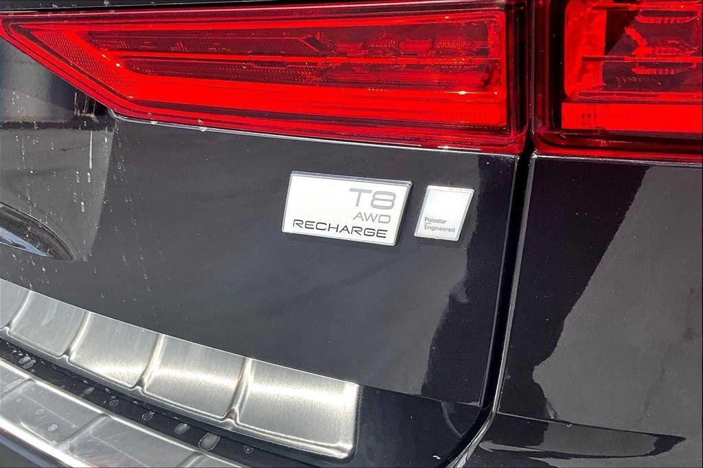 used 2022 Volvo XC60 Recharge Plug-In Hybrid car, priced at $42,558