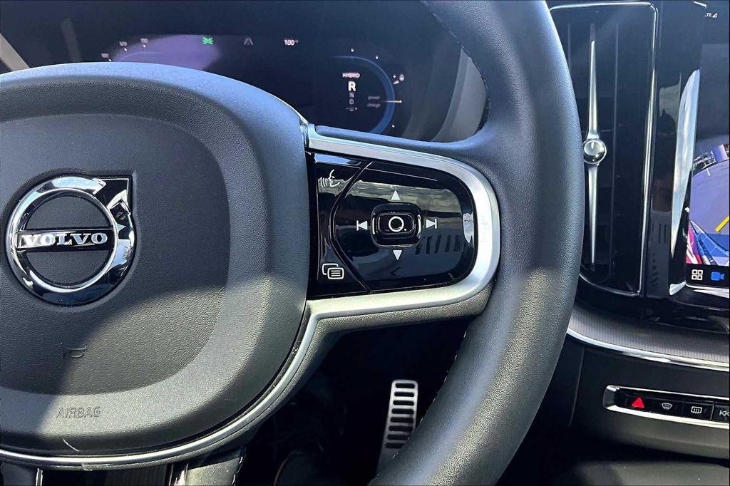 used 2022 Volvo XC60 Recharge Plug-In Hybrid car, priced at $42,558