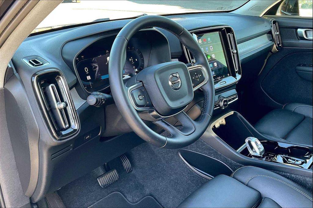 used 2025 Volvo XC40 car, priced at $32,886