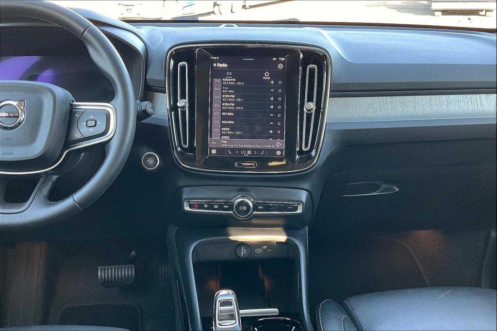 used 2025 Volvo XC40 car, priced at $32,886